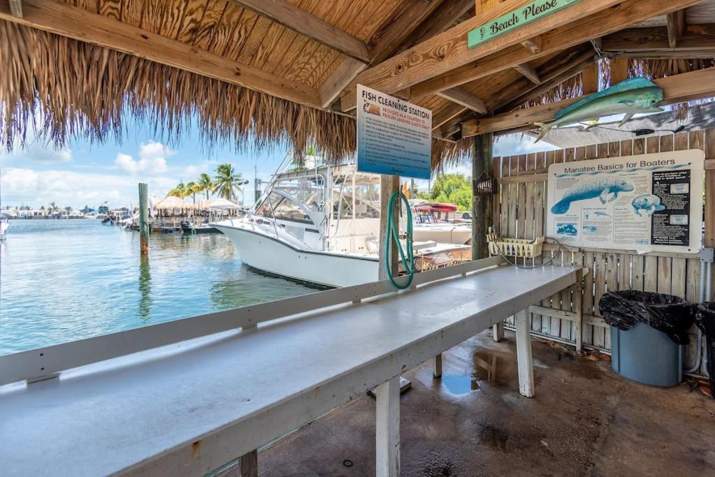 St Kitts - Downtown Waterfront Penthouse Pool Dock Parking Villa Key West Exterior foto