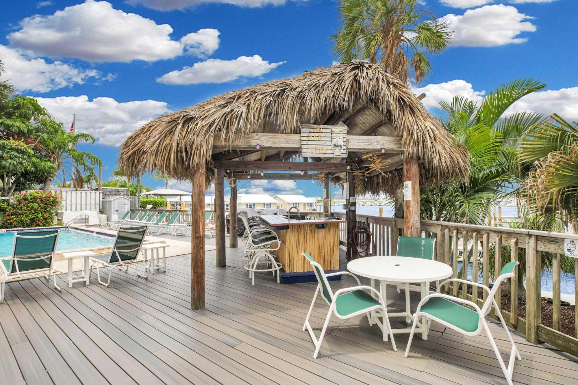St Kitts - Downtown Waterfront Penthouse Pool Dock Parking Villa Key West Exterior foto
